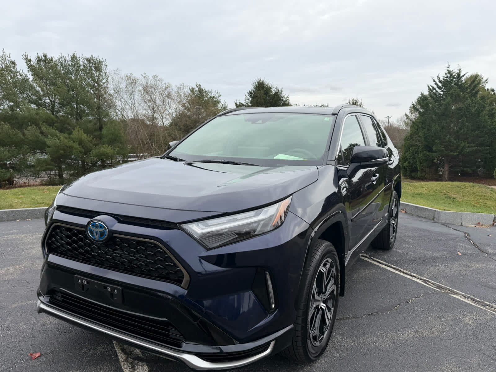 2024 Toyota RAV4 XSE